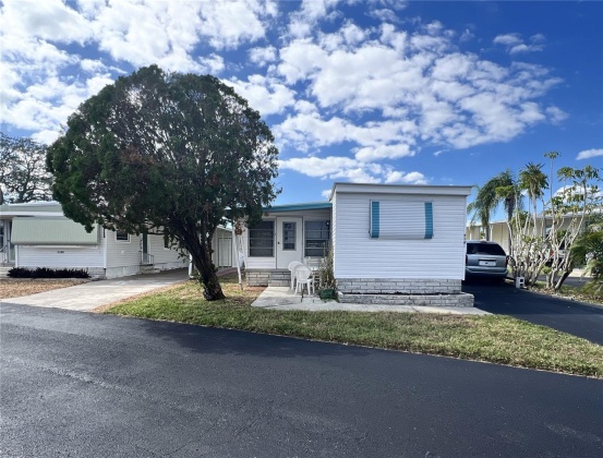 7164 MOUNT GEORGETOWN DRIVE, ST PETERSBURG, Florida 33702, 2 Bedrooms Bedrooms, ,2 BathroomsBathrooms,Residential,For Sale,MOUNT GEORGETOWN,MFRTB8322645