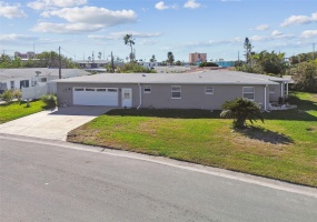 195 112TH AVENUE, ST PETERSBURG, Florida 33706, 3 Bedrooms Bedrooms, ,3 BathroomsBathrooms,Residential,For Sale,112TH,MFRTB8322521